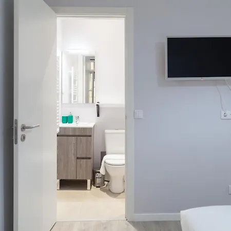 Flh Almirante Reis Spacious Flat Apartment *