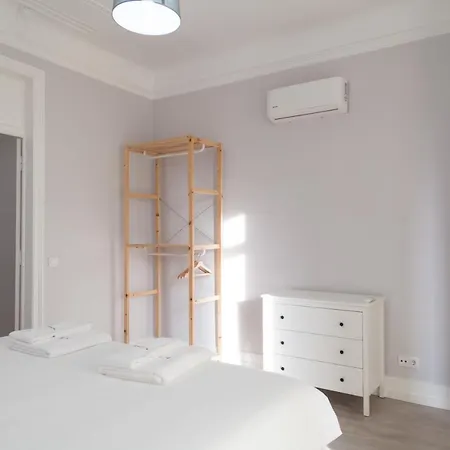 Flh Almirante Reis Spacious Flat Apartment